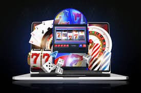 Koleksi slot games di aplikasi mobile fun4d termasuk Aviator dan Sweet Bonanza